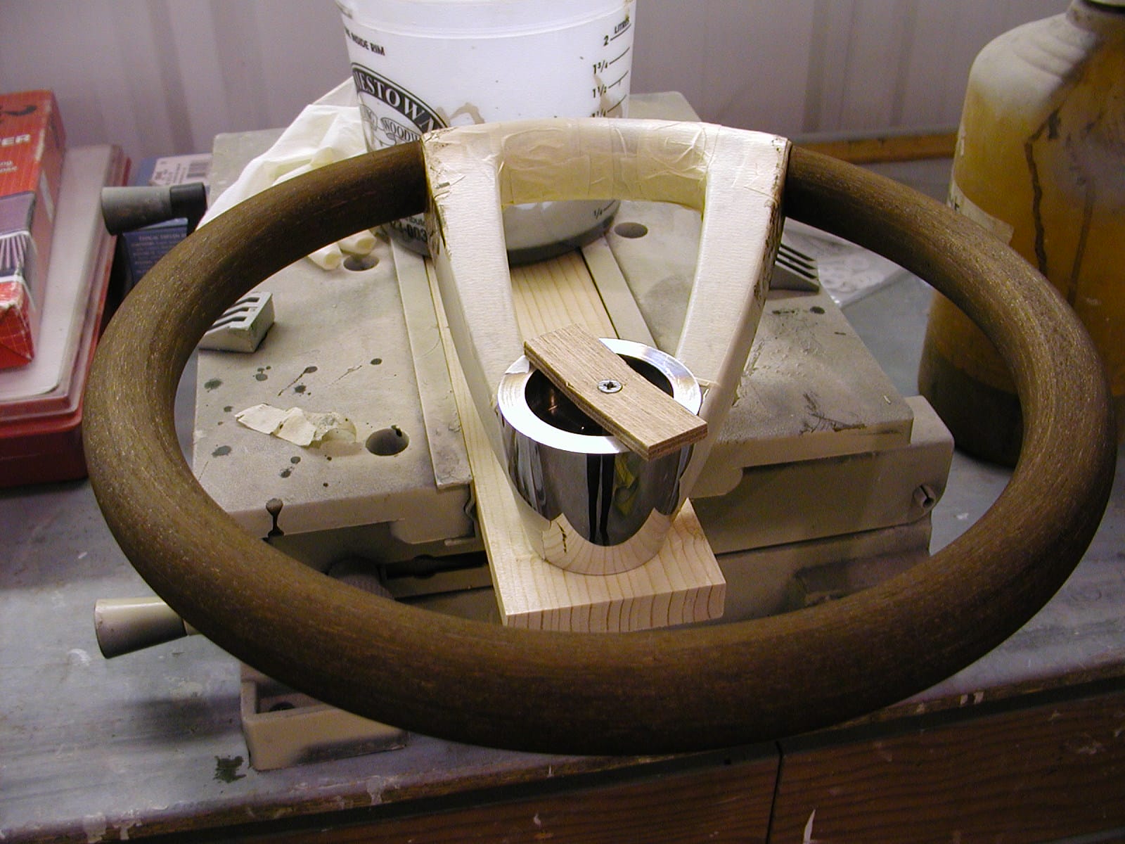 Custom shaping steering wheel