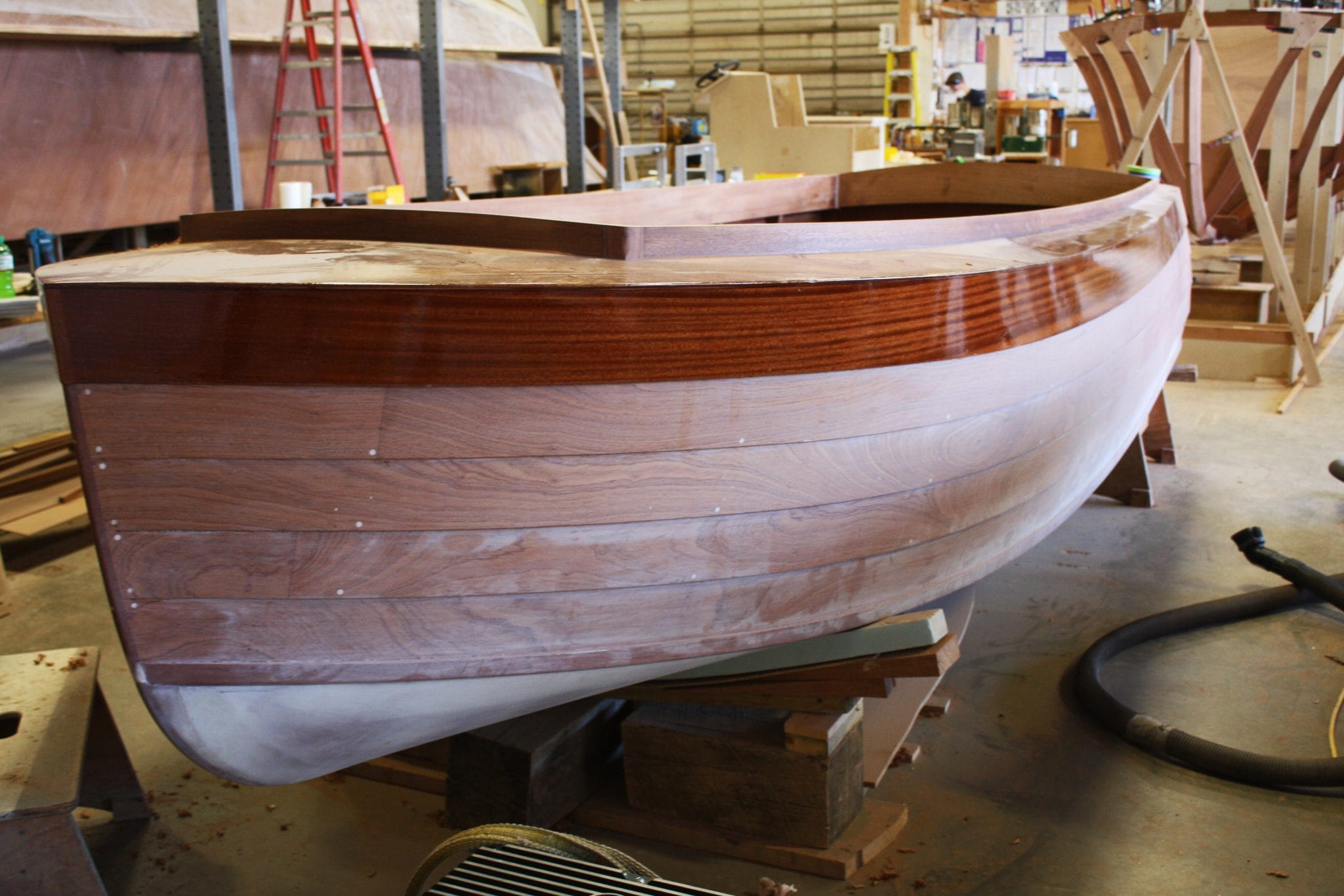 Additional sanding of Geepy before final clear coat