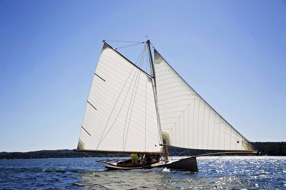 Profile view of Tattler II