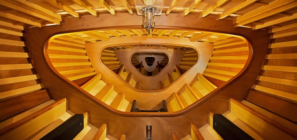 Interior shot of the Victoria Z bow.