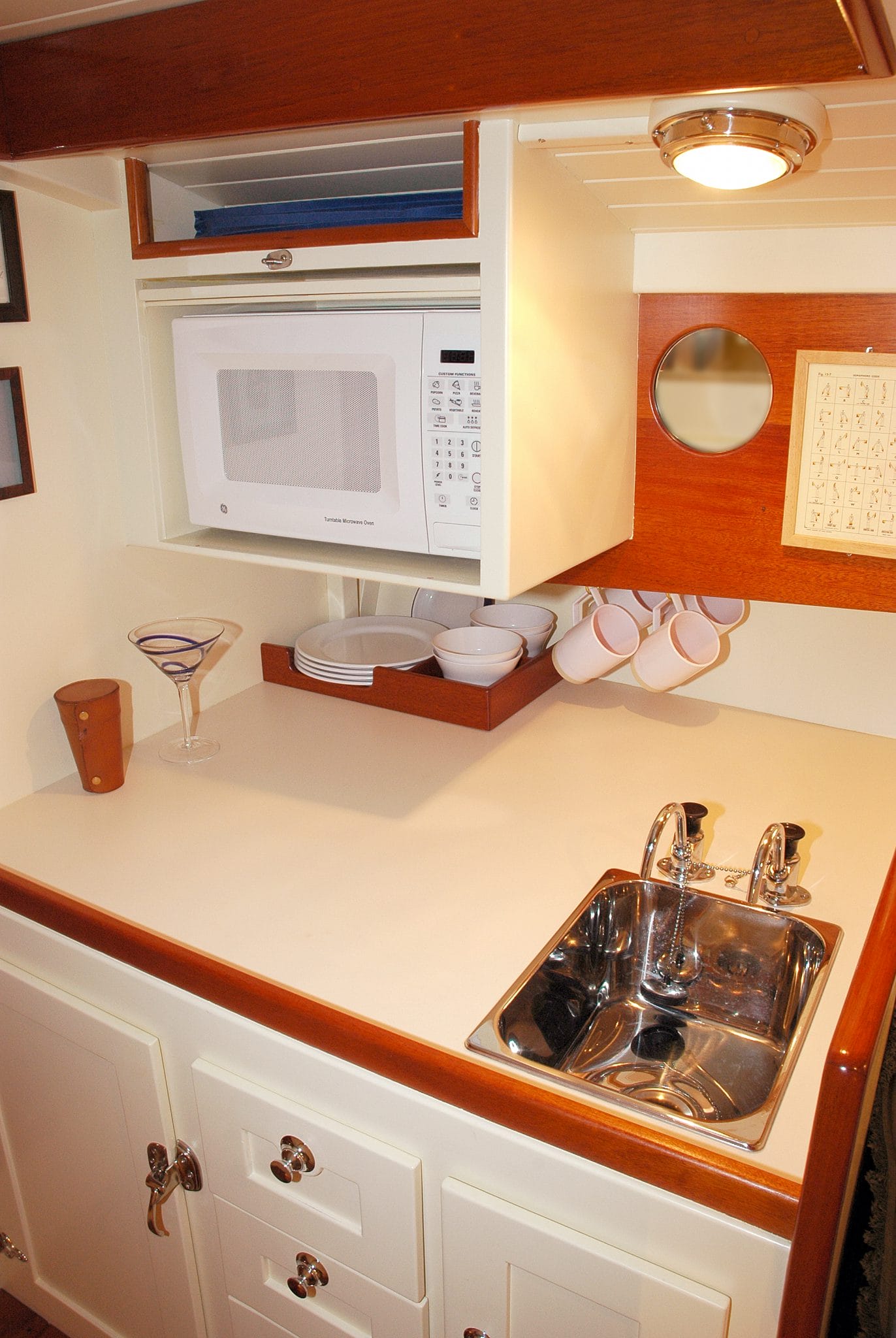 Clean galley lines on Dragonfly