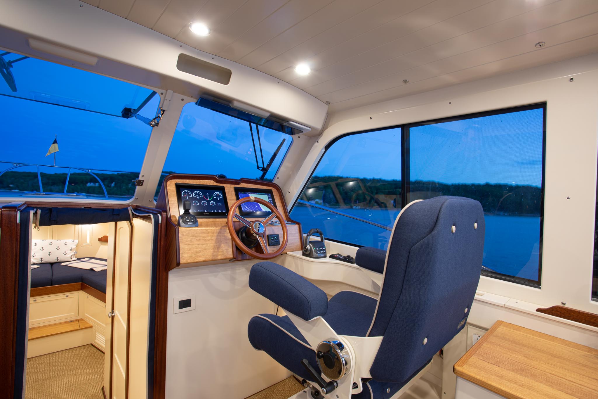 The helm of Dreamboat